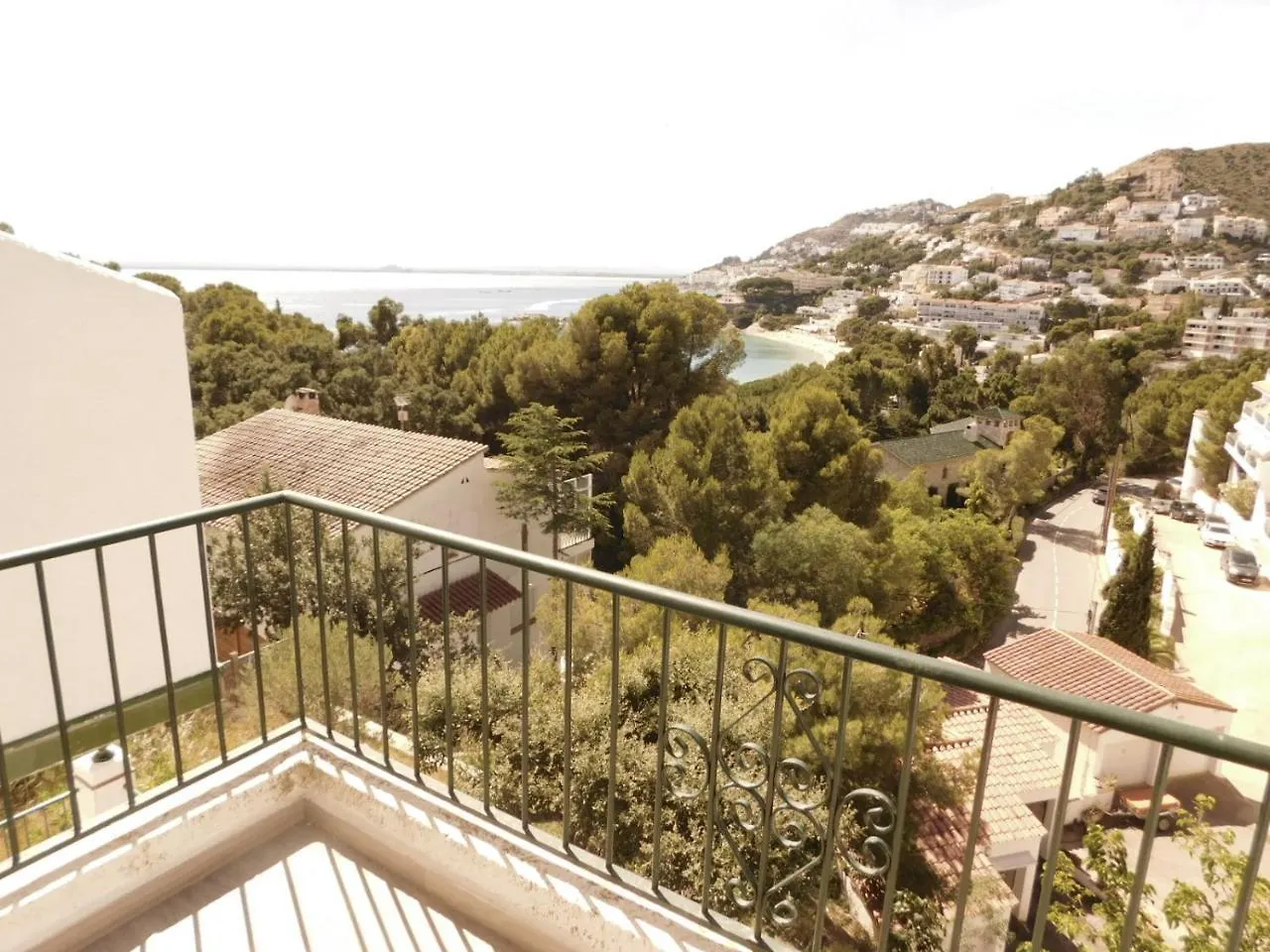 Feriehus Gmid Immo Casa Las Camelias Roses Spanien